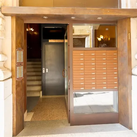 Casa Mazzini בית הארחה